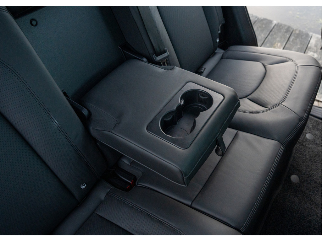 Land Rover Defender 110 P300e 110 X-Dynamic HSE - 16