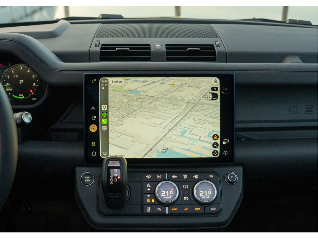 Land Rover Defender 110 P300e 110 X-Dynamic HSE - 33
