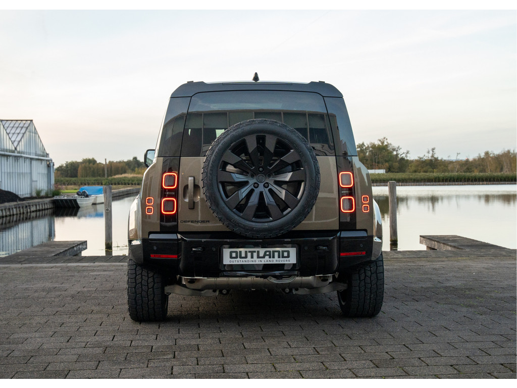 Land Rover Defender 110 P300e 110 X-Dynamic HSE - 40