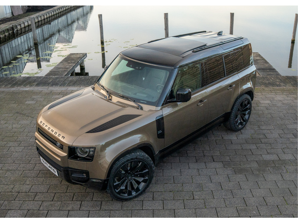 Land Rover Defender 110 P300e 110 X-Dynamic HSE - 8