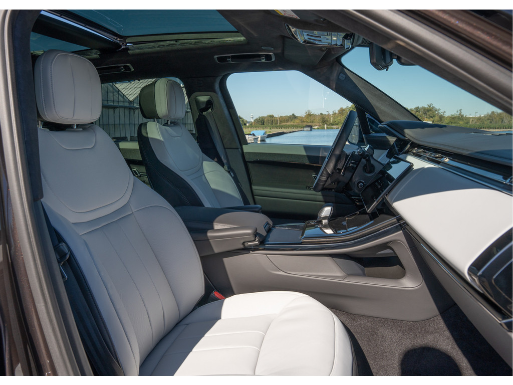 Land Rover Range Rover Sport P550e Autobiography - 14