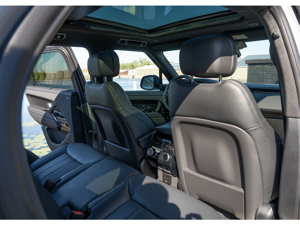 Land Rover Range Rover Sport P550e Autobiography - 18