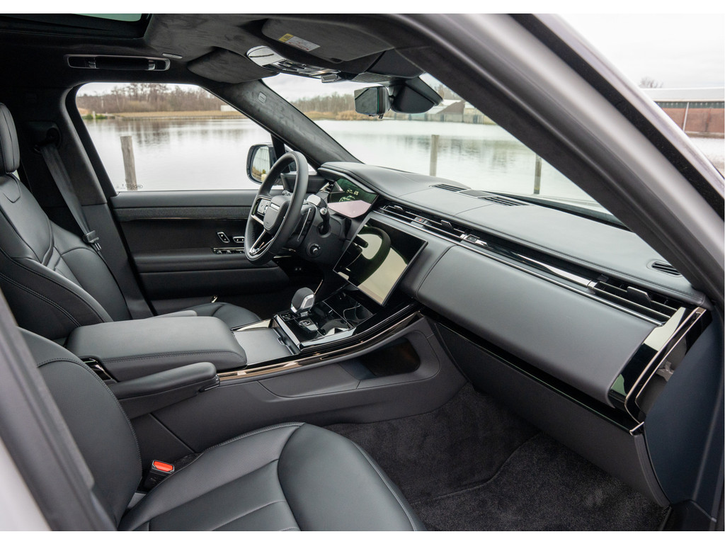Land Rover Range Rover Sport P460e Dynamic HSE - 17