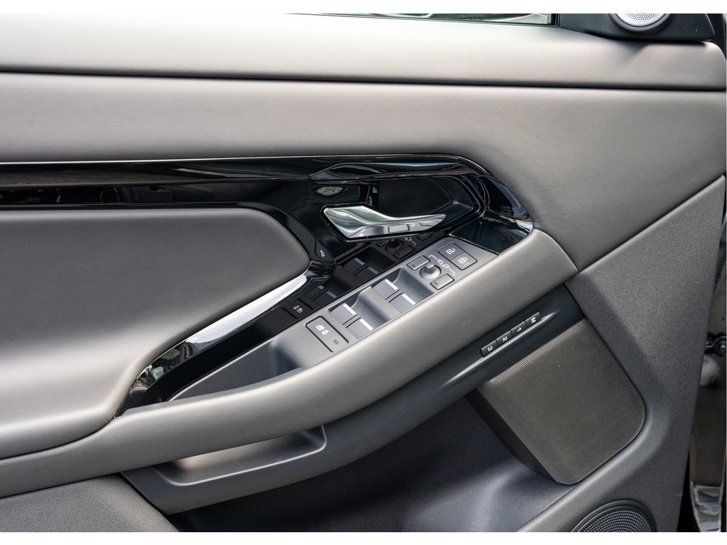 Land Rover Range Rover Evoque P270e Autobiography - 27