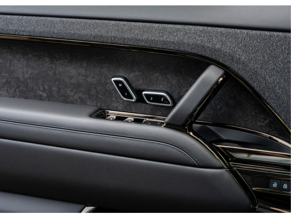 Land Rover Range Rover Sport P550e Autobiography 'Twenty Edition' - 25