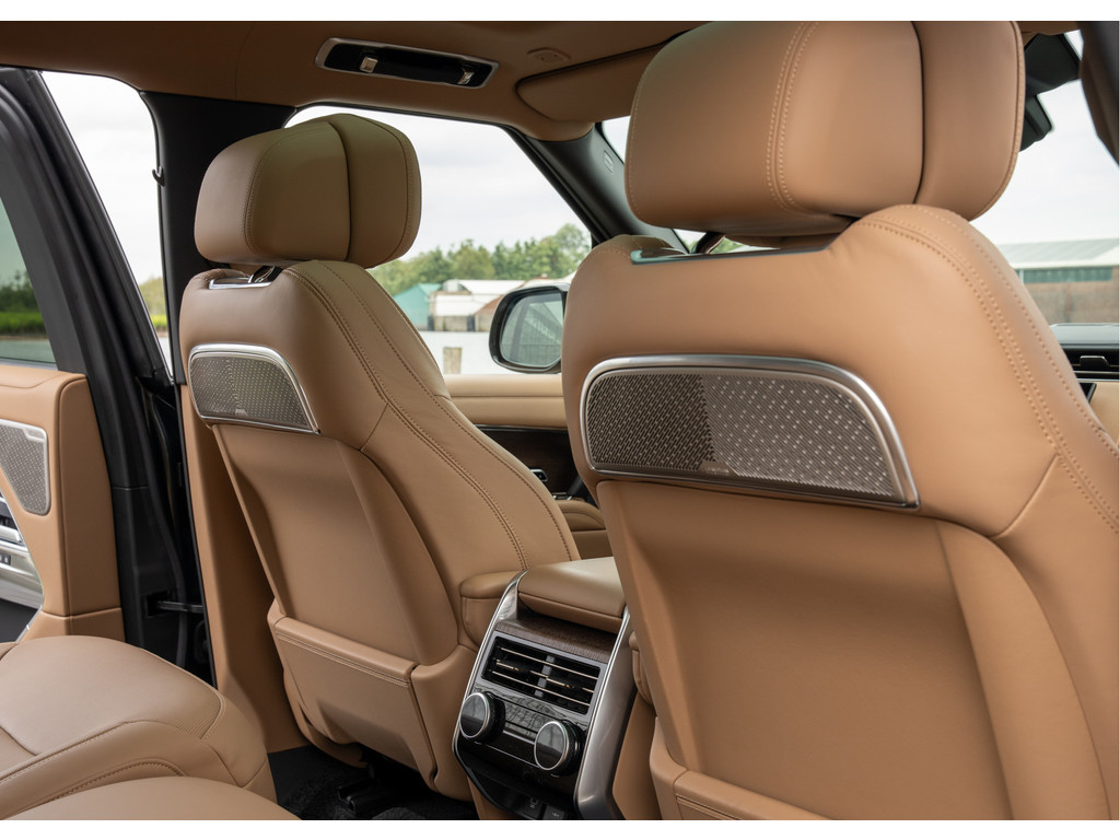 Land Rover Range Rover P550e Autobiography - 16