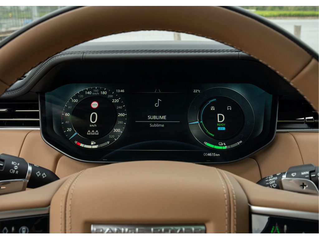 Land Rover Range Rover P550e Autobiography - 21