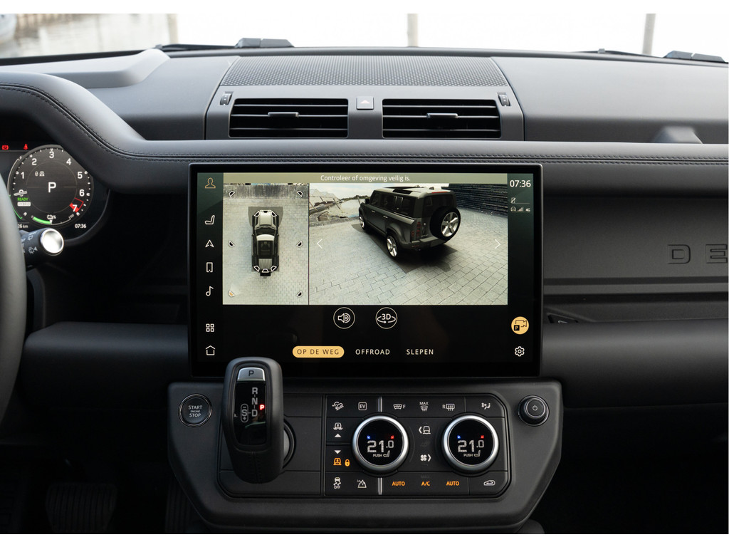 Land Rover Defender 110 P300e 110 X-Dynamic HSE - 44
