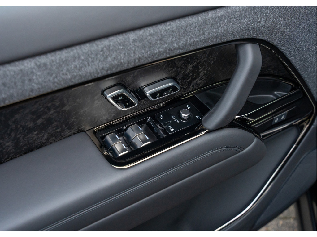 Land Rover Range Rover Sport P550e Autobiography 'Twenty Edition' - 16