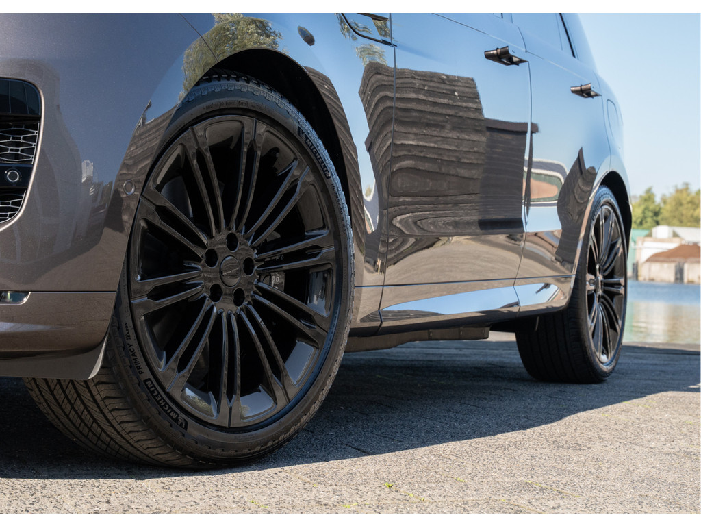 Land Rover Range Rover Sport P460e Dynamic HSE - 36