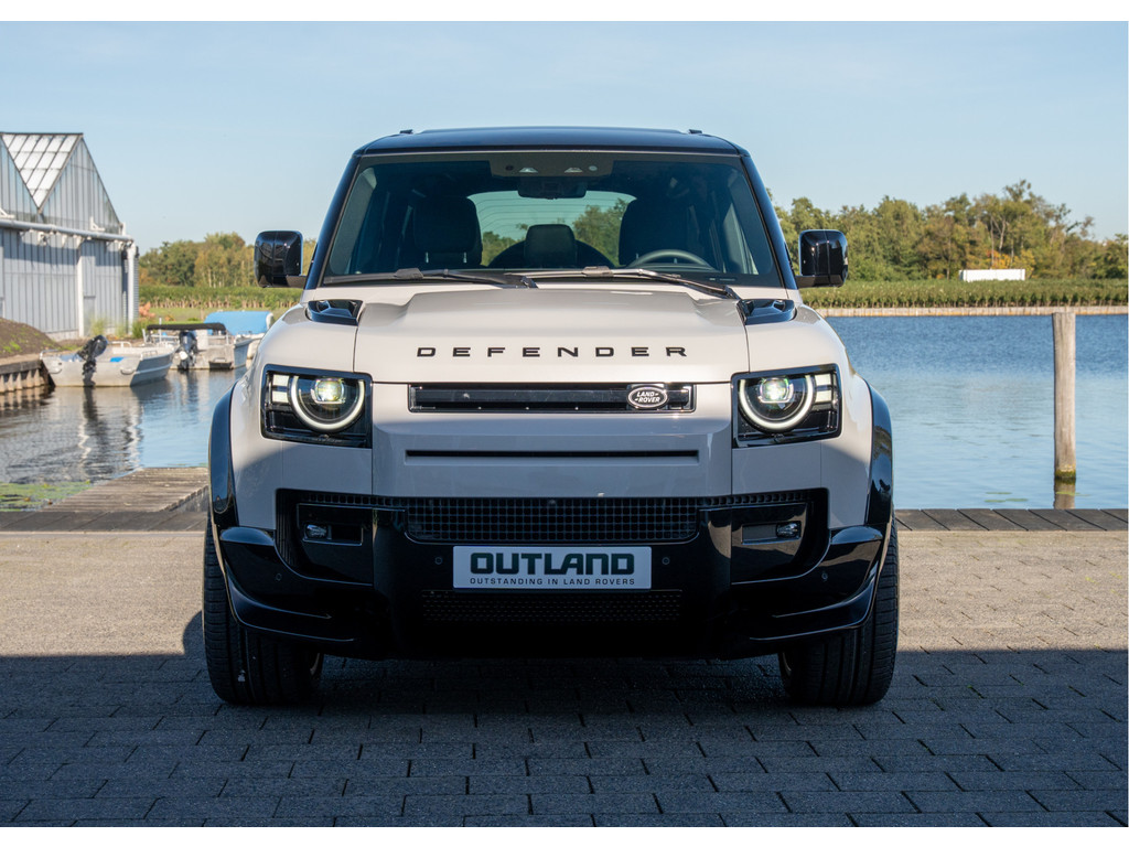 Land Rover Defender 110 P300e 110 X-Dynamic HSE - 14