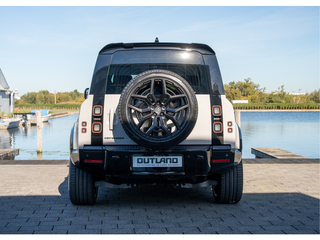 Land Rover Defender 110 P300e 110 X-Dynamic HSE - 15