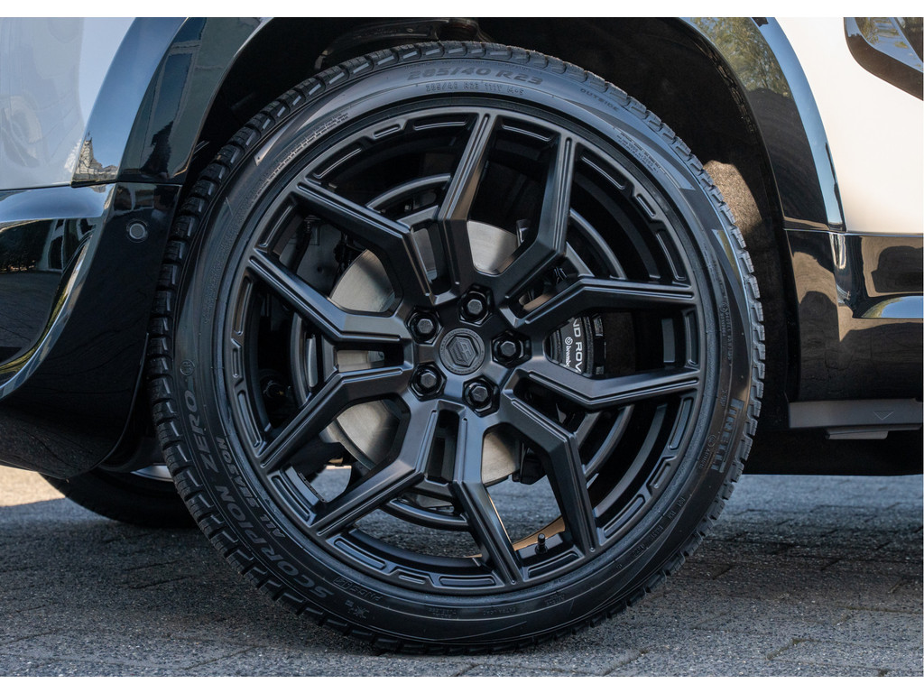 Land Rover Defender 110 P300e 110 X-Dynamic HSE - 7