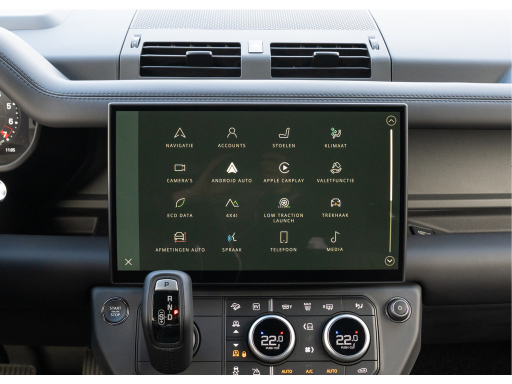 Land Rover Defender 110 P300e 110 X-Dynamic HSE - 29