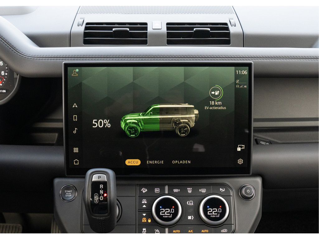 Land Rover Defender 110 P300e 110 X-Dynamic HSE - 34