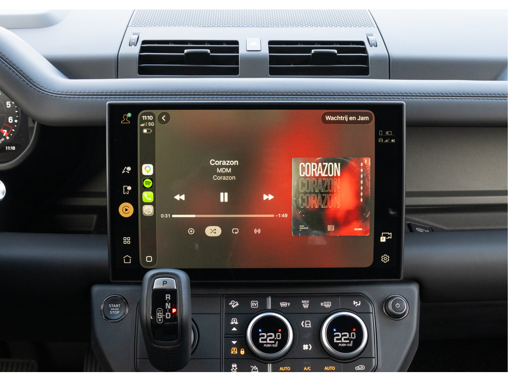 Land Rover Defender 110 P300e 110 X-Dynamic HSE - 39