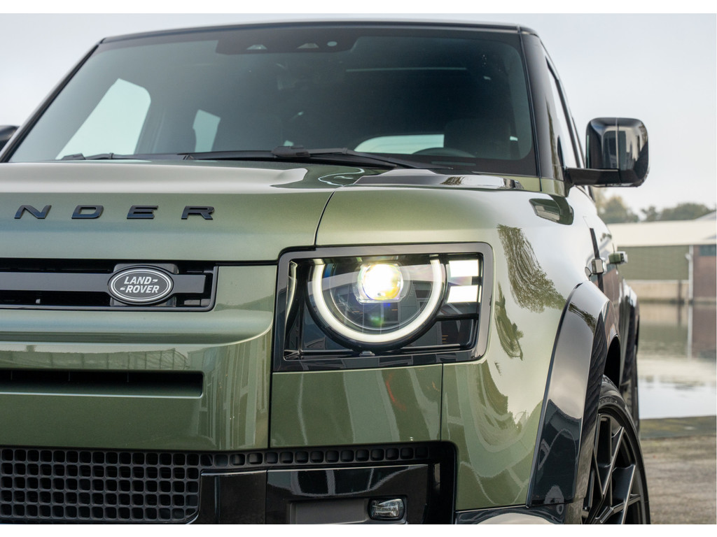 Land Rover Defender 110 P300e 110 X-Dynamic HSE - 41